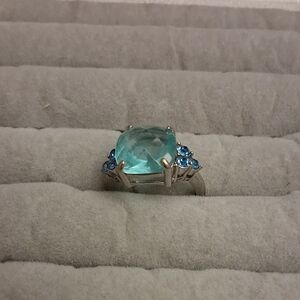 Elegant Blue Gemstone Ring